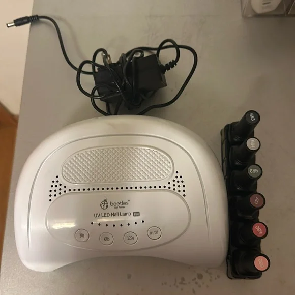 Beetles gel polish kit - Picture 1 of 5